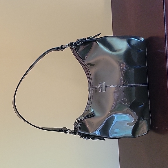 Coach Handbags - Coach mini Maggie bag